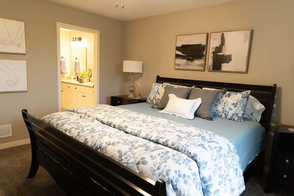 Brand New 2 Bed With Office Villa Loves Park Exterior photo